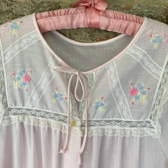 Vintage Pink Kayser Embroidered Flower Pockets House Dress Robe Small - Picture 6 of 12